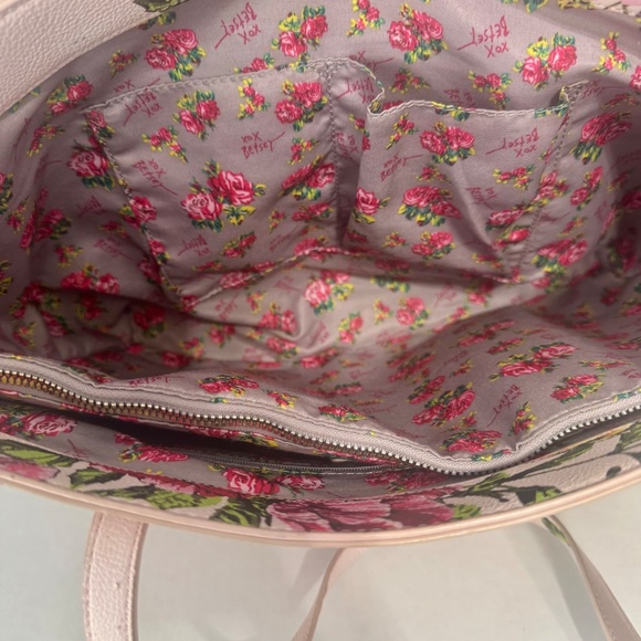 Betsey Johnson Tote Shoulder Bag Blush Pink w/Floral Lining/Purse/Handbag/Large - Picture 12 of 17